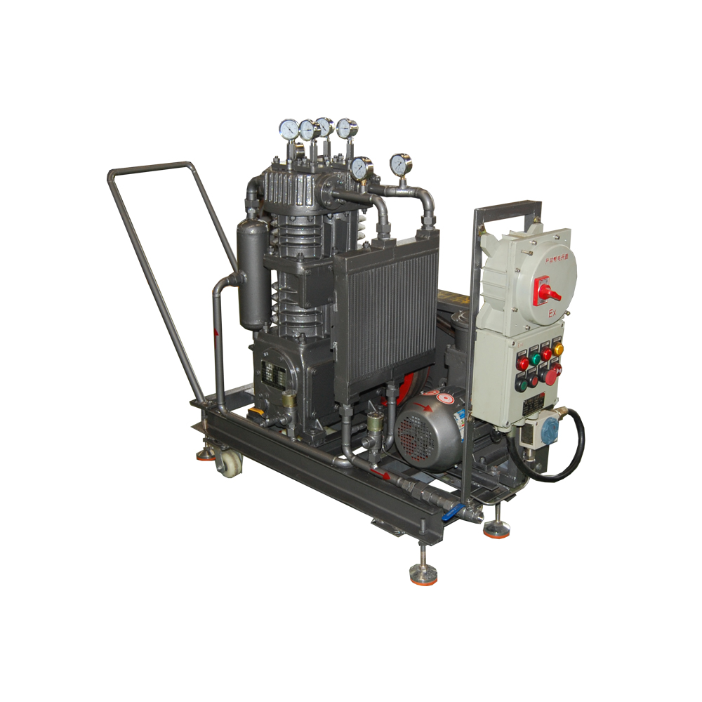 What should I pay attention to when using acetylene compressor?